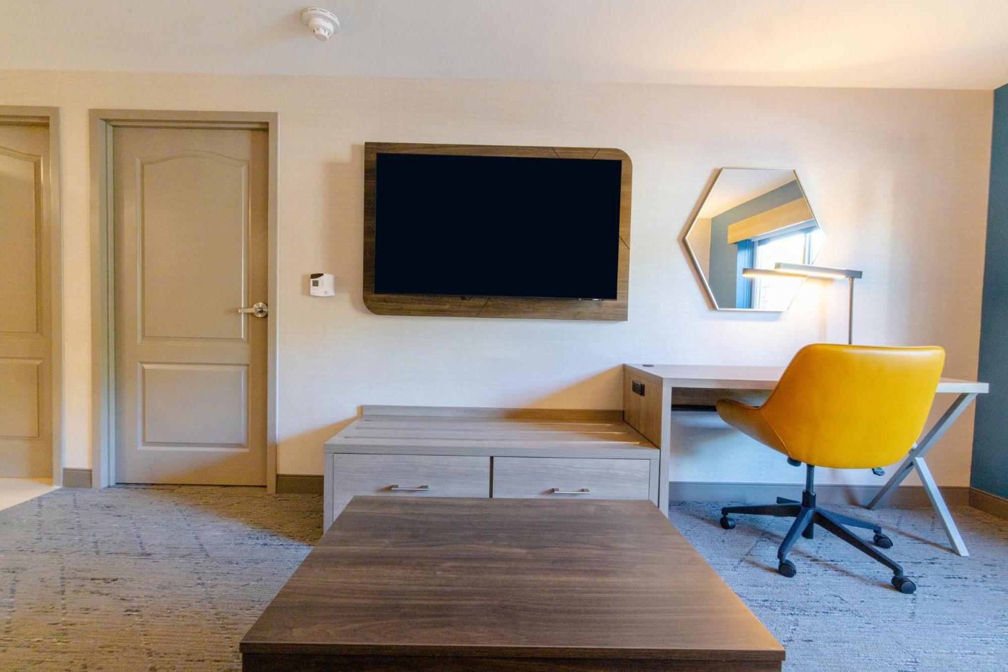 Holiday Inn Express - Neptune By Ihg Kültér fotó